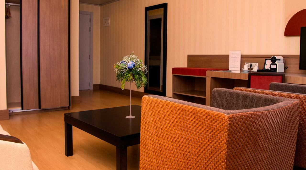 Hotel Mossaic Los Alcázares Buitenkant foto